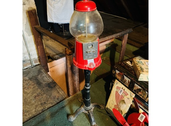 Gumball Machine With Cast Iron Base (Attic)