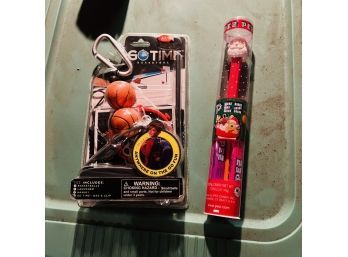 Basketball Game Toy And Holiday Pez Set (Attic)