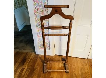 Wood Valet Stand (Upstairs)