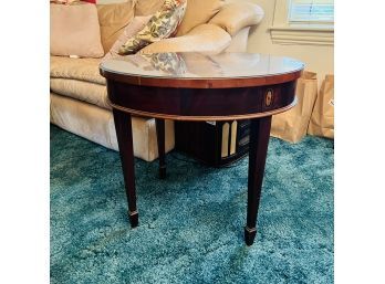 Vintage Hekman Round Side Table With Inlay Wood Detail (Living Room)