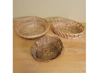 Set Of 3 Serving Baskets