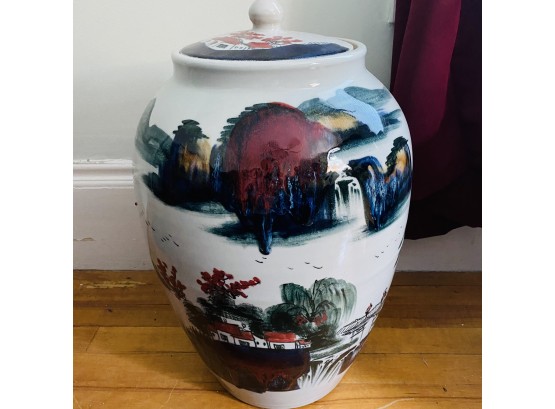 Hand Painted Chinese Ceramic Urn With Lid (Livingroom)