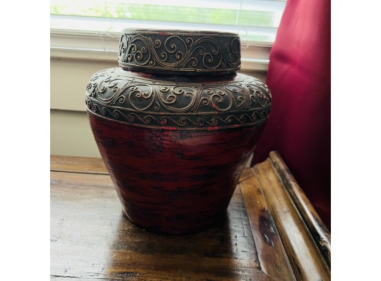 Vintage Lacquer Urn With Lid From Thailand