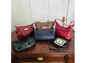 Assorted Handbag Lot No. 4 (livingroom)