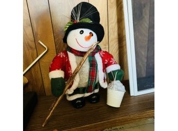 Decorative Snowman With Skis (Entry)