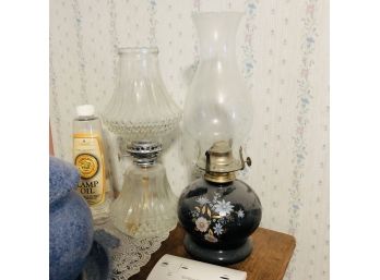 Set Of Two Oil Lamps (Living Room)