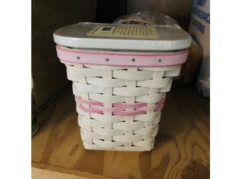 Longaberger Basket With Plastic Liner And Wooden Lid (Bedroom 2)