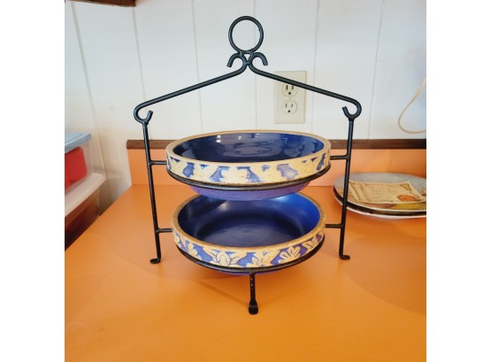 Clay City Pottery Pie Plates In Blue And Stand (Kitchen)
