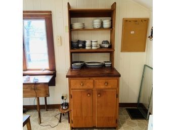 Vintage Country Kitchen Pine Cupboard (Kitchen)