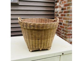 Large Basket With Handles (Outside)