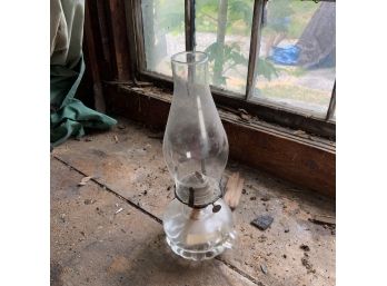Vintage Oil Lamp (Barn)