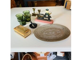 Assorted Decorative Items (Dining Room)