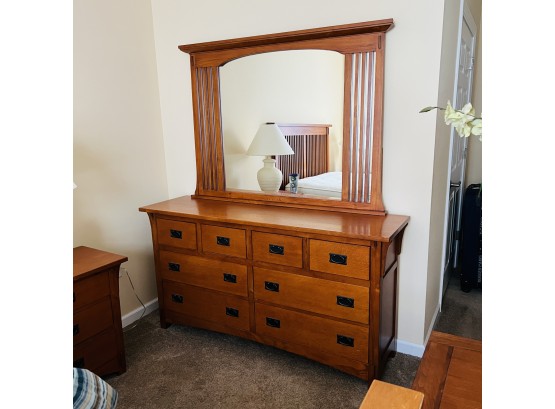 Oak Park Dresser With Landscape Mirror (Bedroom 2)
