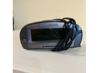 Magnavox MCR140 Dual Alarm Clock (Kitchen)