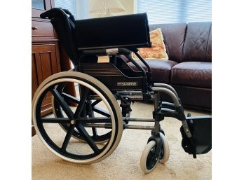 Sunrise Collapsible Wheelchair (Bedroom No. 2)