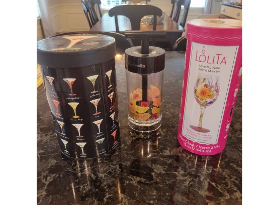Lolita Drink Glasses And Vodka Mixer (Kitchen)