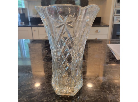 Cut Glass Vase (Kitchen)