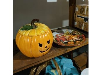 Ceramic Halloween Pumpkin And Platter (Basement)