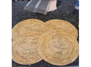 Set Of 4 Straw Placemats (Kitchen)