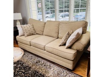 Basset Furniture Sofa - Very Good Condition!