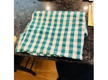Round Green Gingham Cotton Tablecloth (Dining Room)