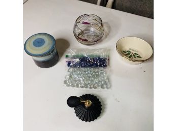 Assorted Decorative Items (Basement Shelf Bin)