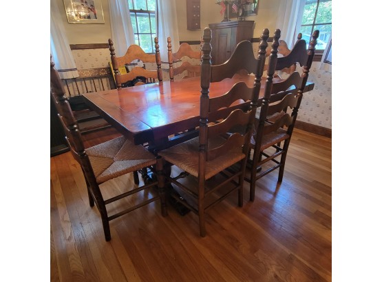 Vintage Ethan Allen Dining Room Table, 6 Chairs And Two 12' Leaves(dining Room)