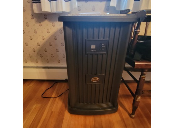 Aircare Pedestal Humidifier (Dining Room)