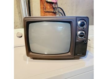 Vintage Sanyo 13' Television (Basement)