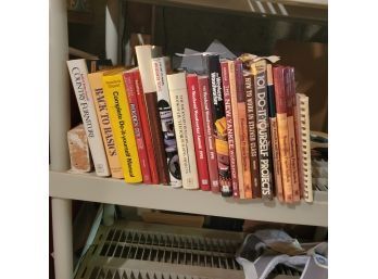 Book Lot: Projects, DIY, Woodworking (Basement)