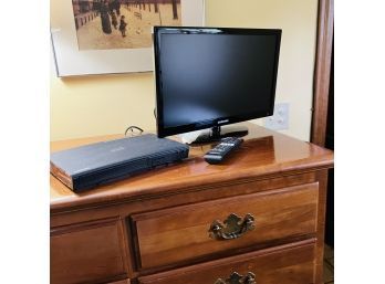 Samsung 19' Television And Blue-ray Player (Master Bedroom)