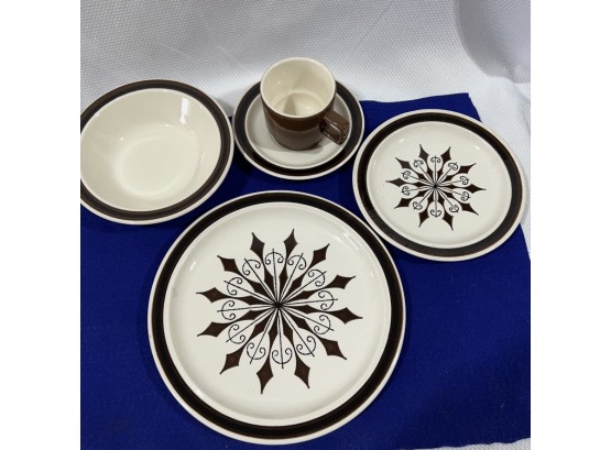 Majestic Ironstone 5 Piece Setting For 8