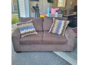 Brown Fabric Loveseat From Peak Furniture. With Throw Pillows. Like New!