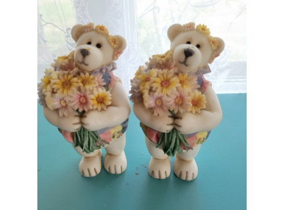Set Of 2 Tender Times Polar Bear Figurines (Kitchen)