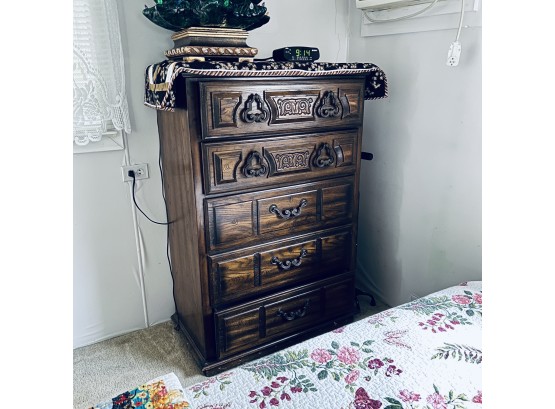 Vintage 5-drawer Dresser (Bedroom)