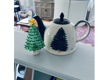 Holiday Tea Pot And Christmas Tree Night Light (Kitchen)