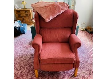Red Cloth-Upholstered Winged Reclining Armchair 29'x40'x33' (Livingroom)