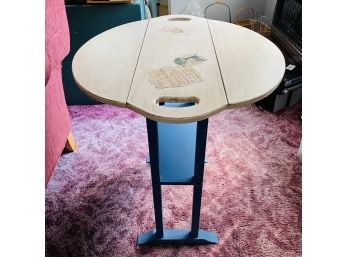 Vintage Refinished Drop-Leaf Side Table (Livingroom)