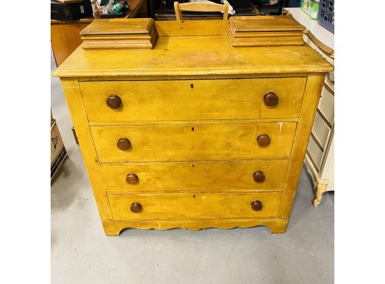 Solid Wood Four-Drawer Dresser (38.5'x38.5'x17')