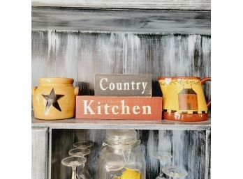 Country Kitchen Signs, Pitcher And Crock (Room 2)
