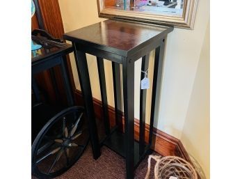 Tall Table / Plant Stand (Room 4)