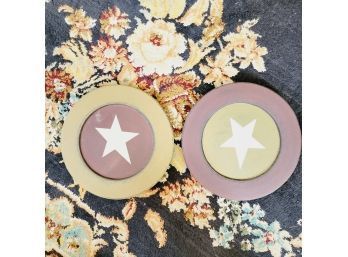 Set Of 2 Decorative Star Plates (Room 2)