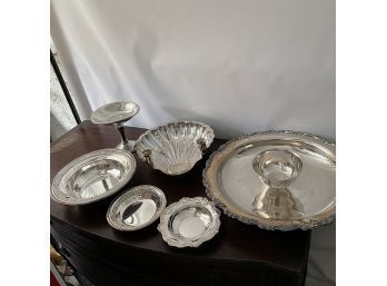 Silver Plated Lot Including Shell Dish And Matching Bowls