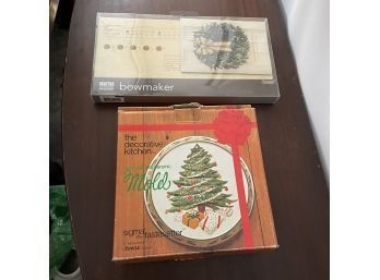 Holiday Ceramic Decorative Mold And Martha Stewart Bow Maker Kit (JC)