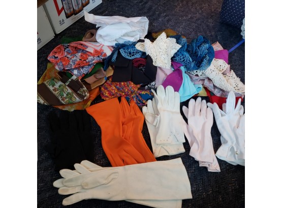 Vintage Hand Gloves And Scarf Lot (Downstairs Bedroom)