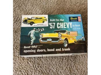 Revell '57 Chevy Model Kit (Living Room)