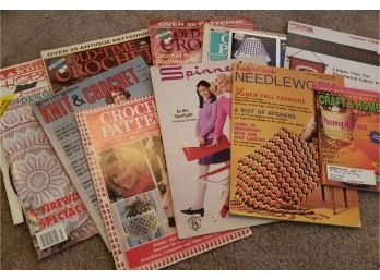 Lot Of Vintage Sewing/Crafting Magazines (Living Room)