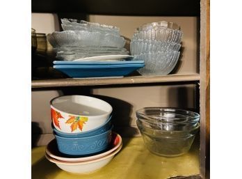 Dish Shelf Lot (kitchen)