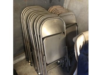 Metal Folding Chairs (garage)
