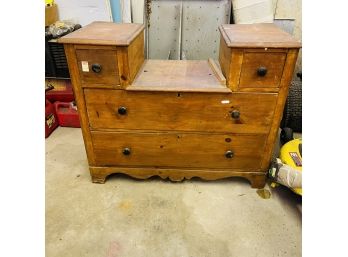 Vintage Dresser For Refinishing (Zone 3)
